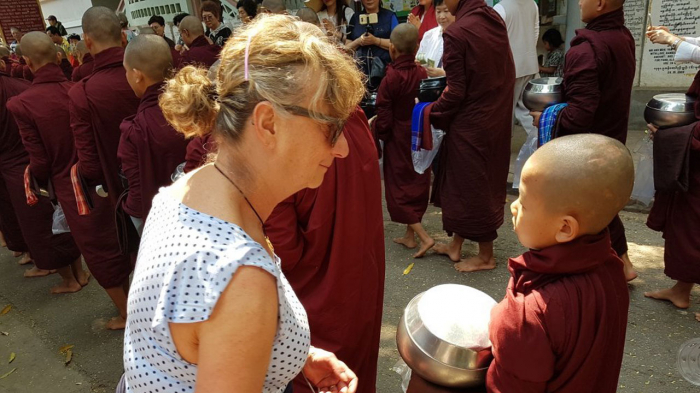 Mahagandayon Monastery_1