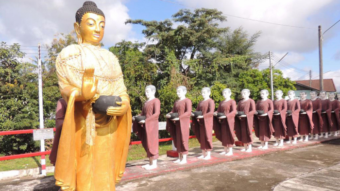 Tachileik Shwedagon Pagoda_7