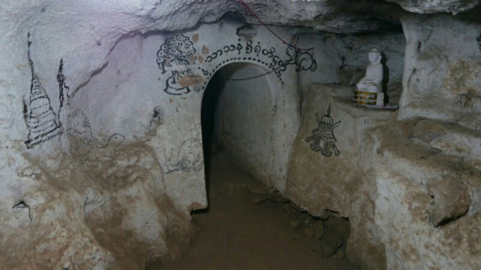 Htet Eain Gu Cave & Monastery_7