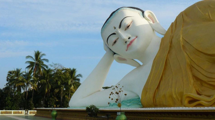Mya Tha Lyaung Reclining Buddha_3