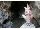 Htet Eain Gu Cave & Monastery_10