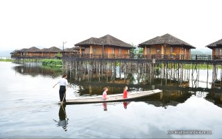 Myanmar Through The Lens - 12 Days